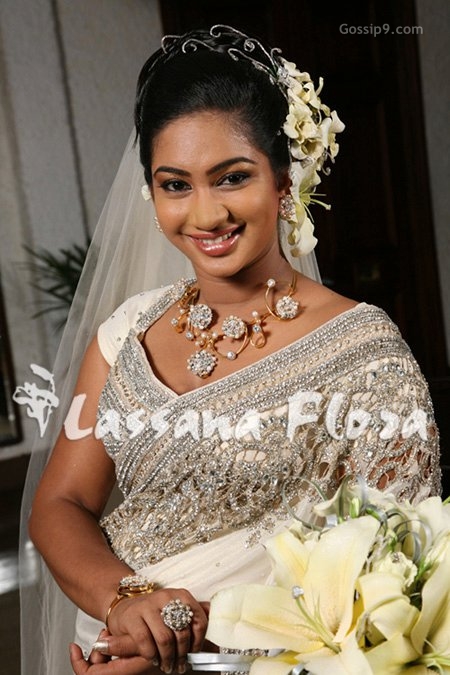 sri lankan actress wedding. click sri lankan young nov